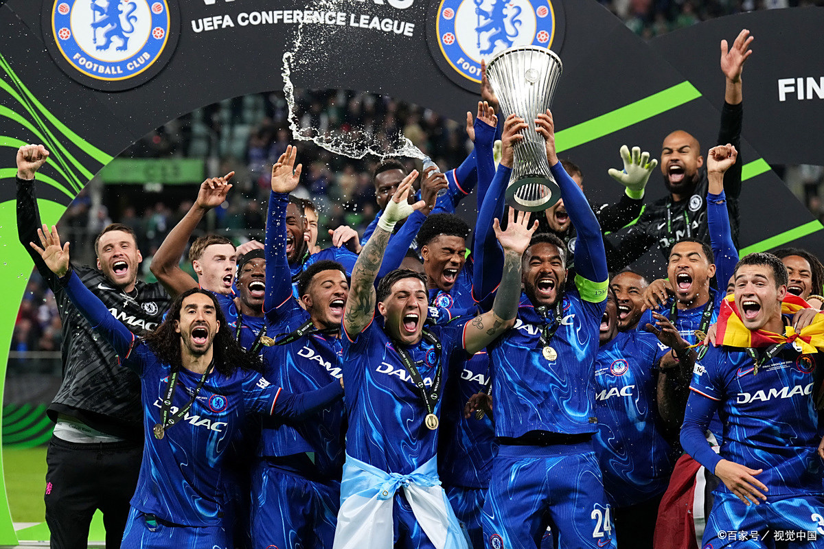 JJB-费德勒连续十二场比赛得分超过险胜，切尔西不断突破！气势如虹延续(费德勒大满贯胜场数)