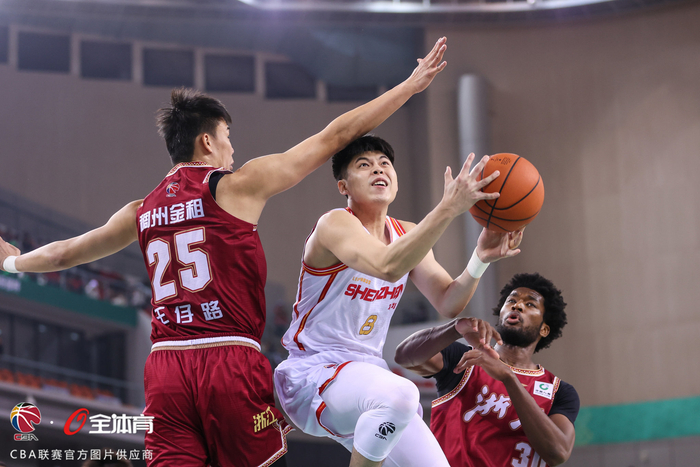 JJB-关于CBA季后赛冲刺阶段再迎强敌，深圳男篮门线救险，主帅态度——管理层满意，高层口径保持一致的信息