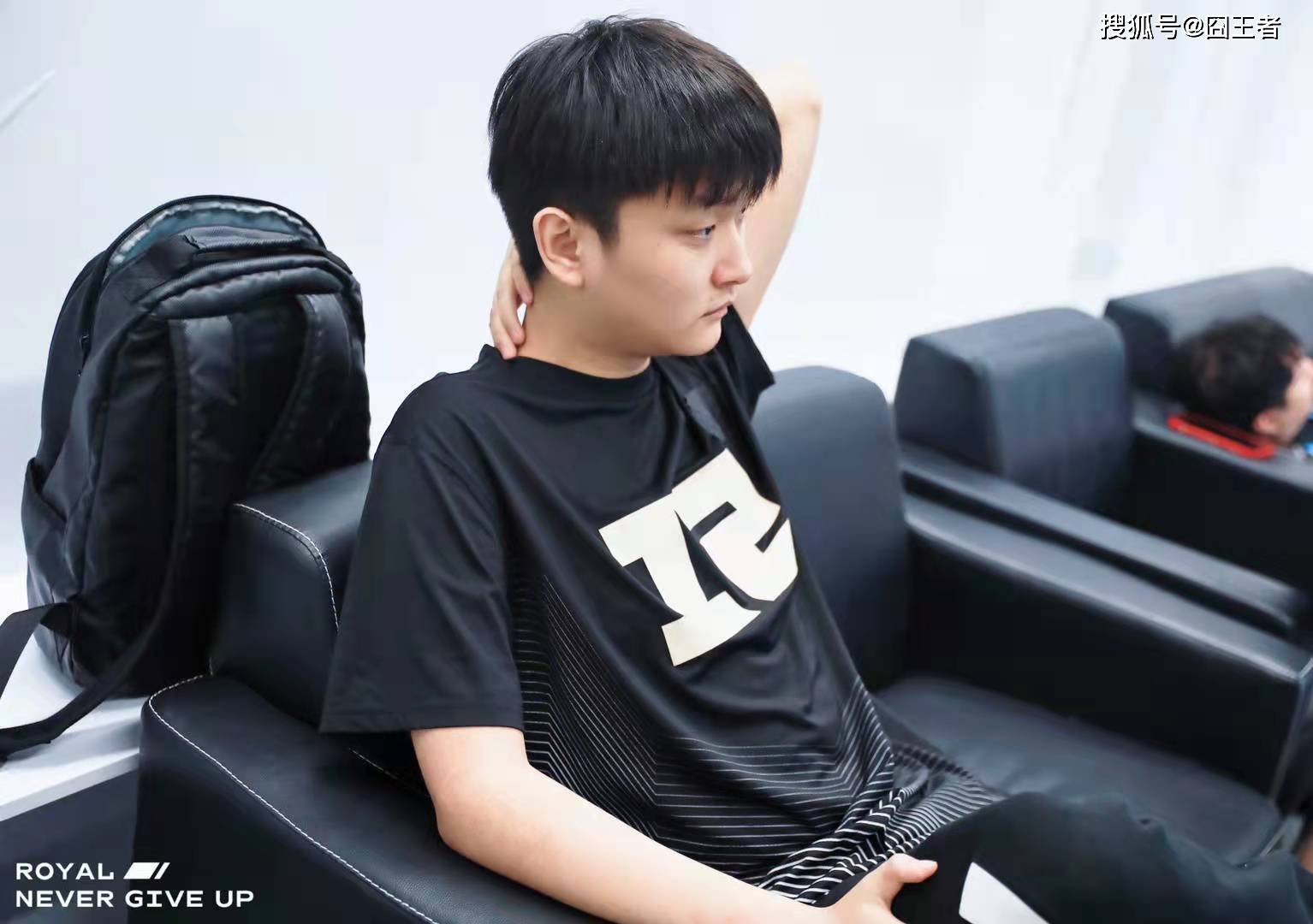 竞技宝-Ning遭遇十连败，巴塞罗那教练面临压力！的简单介绍