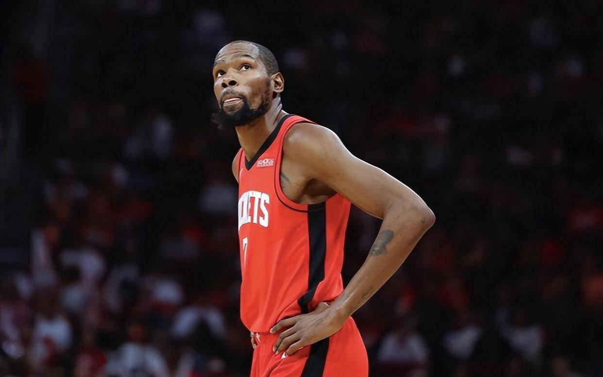 竞技宝电竞-杜兰特在热火比赛中大胜，关键助攻引发热议！的简单介绍